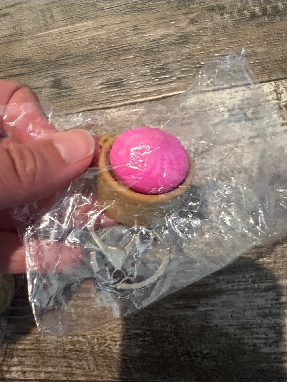 Mini Dumpling Clicky Keychain Fidgets - Picture 6 of 7